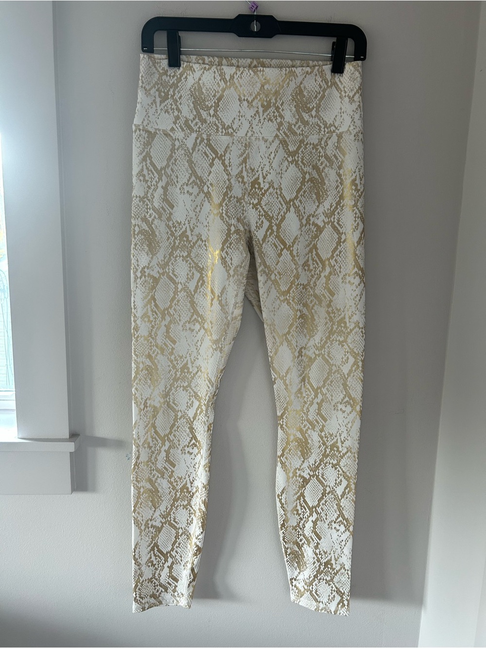 Fabletics Define PowerHold High-Waisted Gold Foil Snake Print Leggings Large